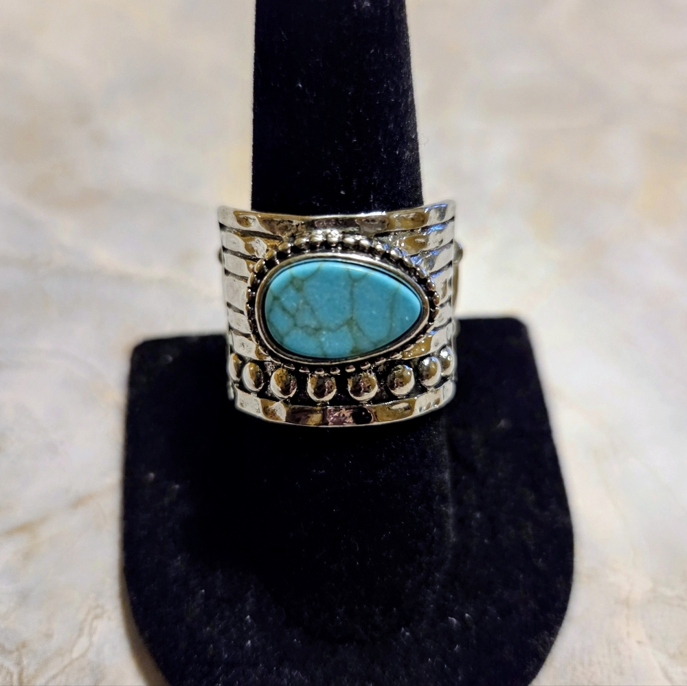 paparazzi Turquoise Oval Stone Silver-Accent Wide Band Ring